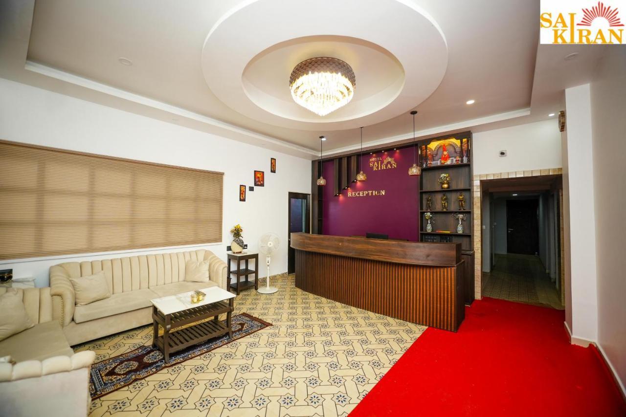 מפוסה Saikiran Hotel מראה חיצוני תמונה